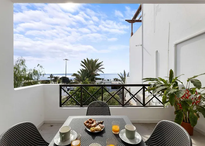 Tabaybas 7 Beachfront Pool Sea Views By Bayside *