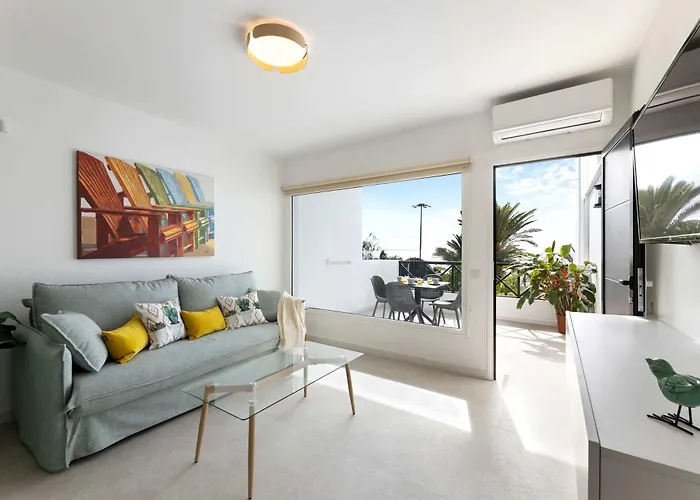 Tabaybas 7 Beachfront Pool Sea Views By Bayside Daire