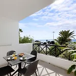 Tabaybas 7 Beachfront Pool Sea Views By Bayside Puerto del Carmen (Lanzarote)