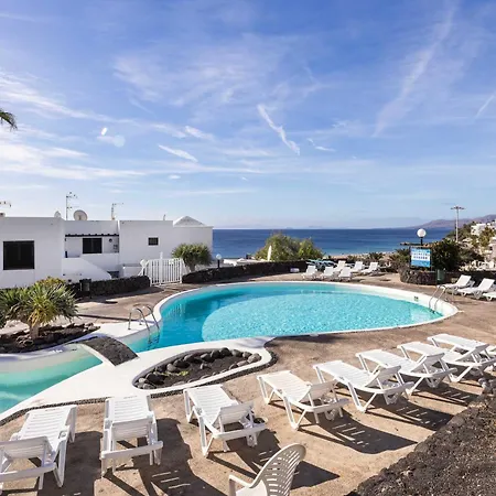 Tabaybas 7 Beachfront Pool Sea Views By Bayside Apartment Puerto del Carmen (Lanzarote)