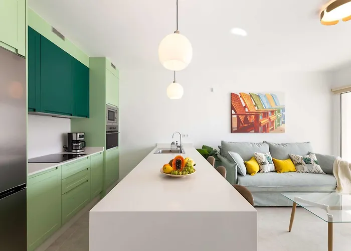 Tabaybas 7 Beachfront Pool Sea Views By Bayside Apartamento Puerto del Carmen (Lanzarote)