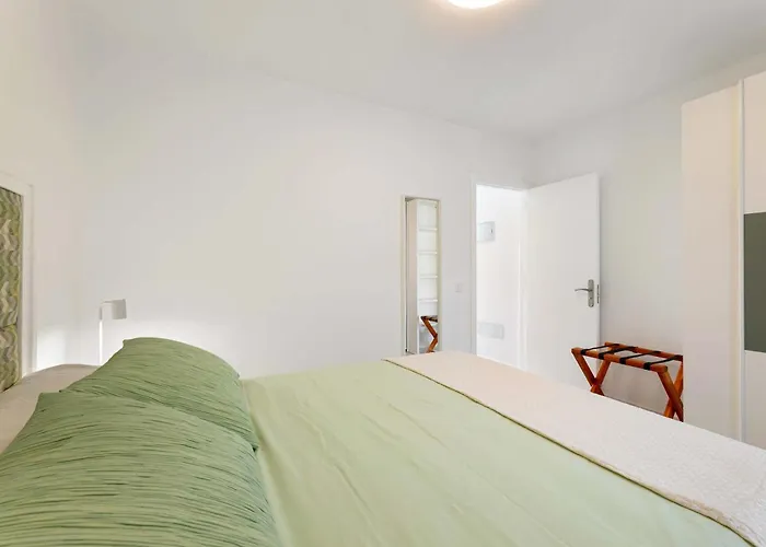 Tabaybas 7 Beachfront Pool Sea Views By Bayside Appartement *